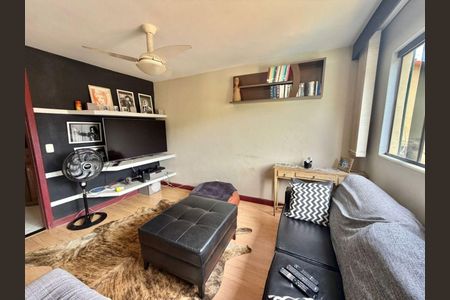 Casa à venda com 5 quartos, 349m² em Itaipu, Niterói