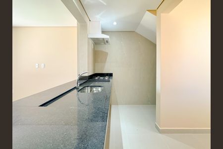 Casa para alugar com 102m², 2 quartos e 2 vagasCozinha