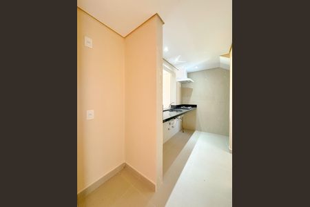 Casa para alugar com 102m², 2 quartos e 2 vagasCozinha