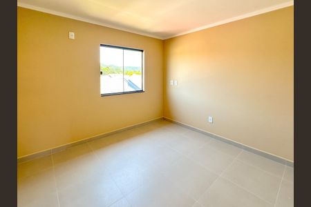 Casa para alugar com 102m², 2 quartos e 2 vagasSuíte 1