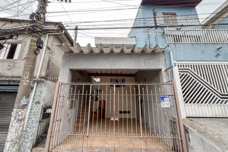 Casa para alugar com 90m², 2 quartos e 1 vagaFachada