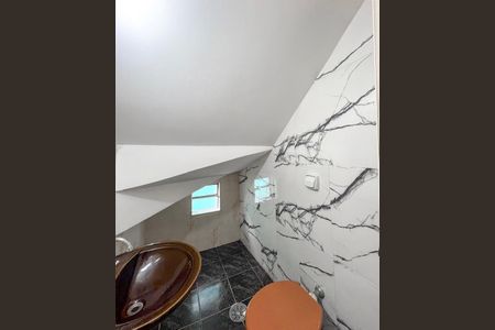 Casa para alugar com 90m², 2 quartos e 1 vagaLavabo