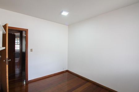 Casa para alugar com 392m², 4 quartos e 5 vagasQuarto 1