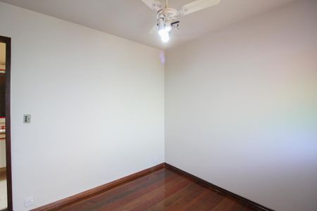 Casa para alugar com 392m², 4 quartos e 5 vagasSuíte 2