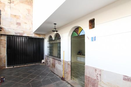 Casa para alugar com 392m², 4 quartos e 5 vagasGaragem 1