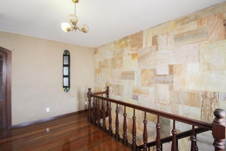Sala 3 de casa para alugar com 4 quartos, 392m² em Alípio de Melo, Belo Horizonte