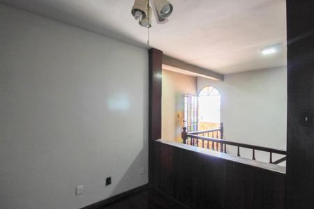 Casa para alugar com 392m², 4 quartos e 5 vagasSala 4