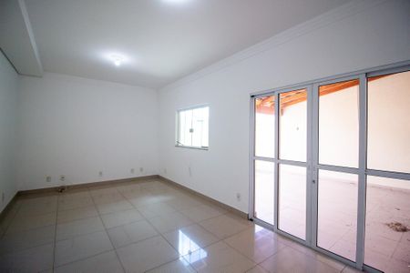 Sala  de casa de condomínio para alugar com 3 quartos, 250m² em Horto Florestal , Sorocaba