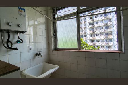 Apartamento à venda com 52m², 2 quartos e 1 vagaCozinha e Área de Serviço 