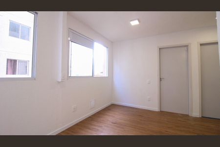 Sala de apartamento para alugar com 1 quarto, 32m² em Quinta da Paineira, São Paulo