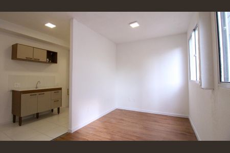 Sala de apartamento para alugar com 1 quarto, 32m² em Quinta da Paineira, São Paulo