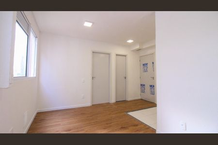 Sala de apartamento para alugar com 1 quarto, 32m² em Quinta da Paineira, São Paulo