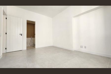 Apartamento à venda com 4 quartos, 145m² em Barra da Tijuca, Rio de Janeiro