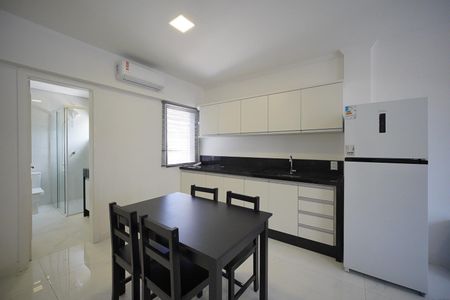 Apartamento para alugar com 42m², 1 quarto e sem vaga Apartamento para alugar com 42m², 1 quarto e sem vagaSala - cozinha