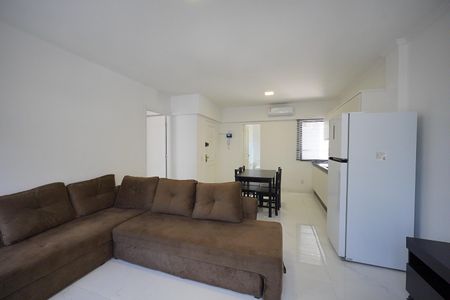 Apartamento para alugar com 42m², 1 quarto e sem vaga Apartamento para alugar com 42m², 1 quarto e sem vagaSala - Cozinha