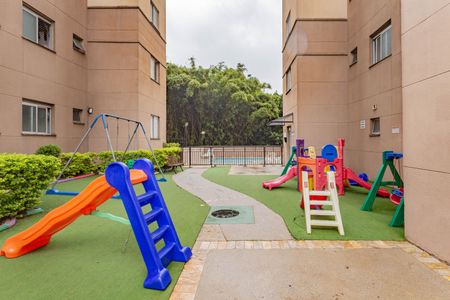 Apartamento à venda com 45m², 2 quartos e sem vagaÁrea comum - Playground