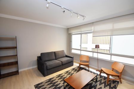 Sala de estar de kitnet/studio para alugar com 2 quartos, 150m² em Cerqueira César, São Paulo