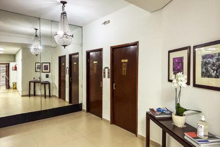 Studio para alugar com 150m², 3 quartos e 1 vagahall de entrada elevadores