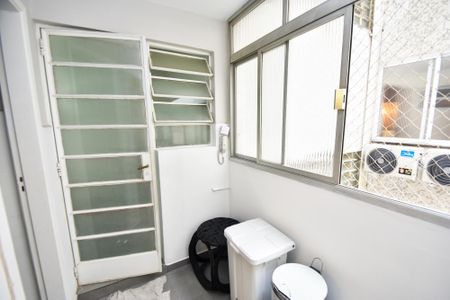 Studio para alugar com 150m², 3 quartos e 1 vagalavanderia