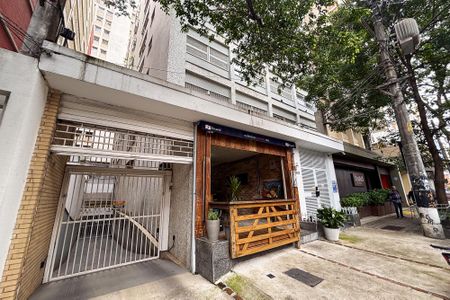 Studio para alugar com 150m², 3 quartos e 1 vagafachada do predio