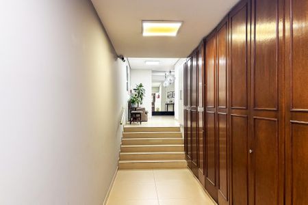 Studio para alugar com 150m², 3 quartos e 1 vagahall de entrada