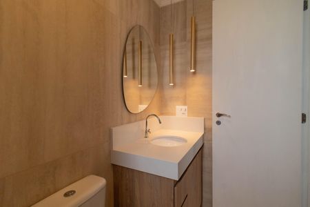 Apartamento para alugar com 34m², 1 quarto e sem vaga Apartamento para alugar com 34m², 1 quarto e sem vagaBanheiro da Suíte