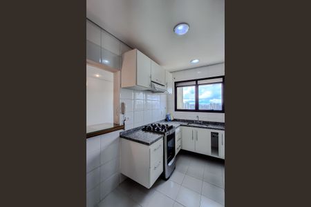 Apartamento para alugar com 68m², 2 quartos e 2 vagas Apartamento para alugar com 68m², 2 quartos e 2 vagasCozinha