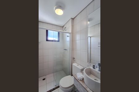 Apartamento para alugar com 68m², 2 quartos e 2 vagas Apartamento para alugar com 68m², 2 quartos e 2 vagasBanheiro