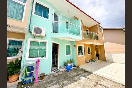 Apartamento para alugar com 70m², 2 quartos e 1 vagaFachada do bloco