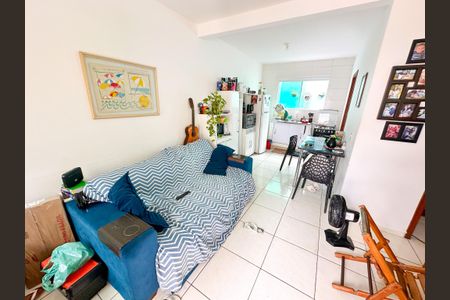 Sala de TV de apartamento para alugar com 2 quartos, 70m² em Ingleses Norte, Florianópolis