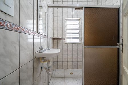 Casa para alugar com 160m², 4 quartos e 1 vagaBanheiro