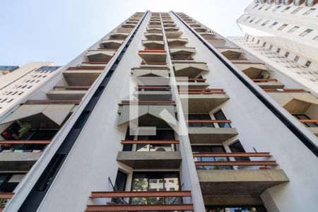Apartamento para alugar com 70m², 1 quarto e 1 vagaFachada