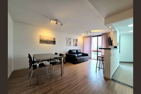 Apartamento para alugar com 70m², 1 quarto e 1 vagaSala