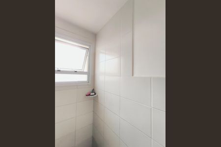 Apartamento à venda com 50m², 2 quartos e 1 vaga Apartamento à venda com 50m², 2 quartos e 1 vagaBanheiro
