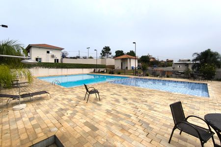 Apartamento à venda com 50m², 2 quartos e 1 vaga Apartamento à venda com 50m², 2 quartos e 1 vagaÁrea comum - Piscina
