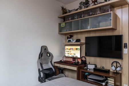 Apartamento à venda com 138m², 4 quartos e 2 vagasQuarto 2