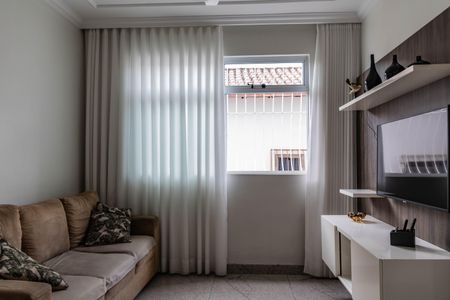 Apartamento à venda com 138m², 4 quartos e 2 vagasSala 2