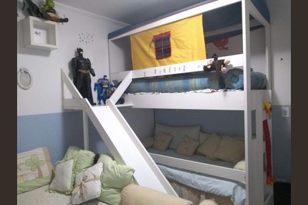 Quarto de casa de condomínio para alugar com 2 quartos, 200m² em Jardim da Gloria, Cotia