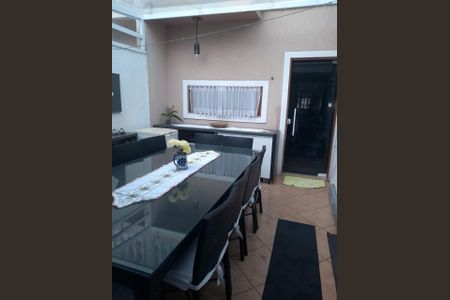 Casa de condomínio para alugar com 200m², 2 quartos e 2 vagasSala de jantar