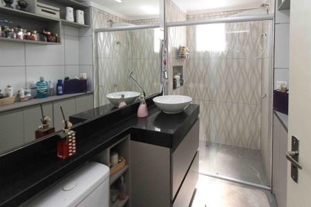 Apartamento para alugar com 49m², 2 quartos e 1 vagaBanheiro
