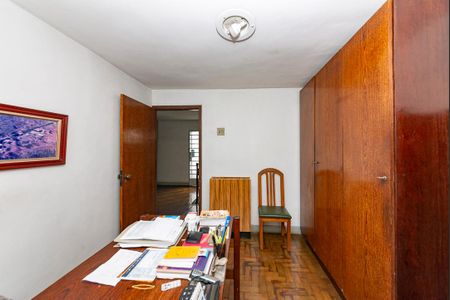 Casa à venda com 230m², 4 quartos e 3 vagas Casa à venda com 230m², 4 quartos e 3 vagasQuarto 3