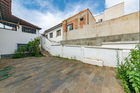Casa à venda com 230m², 4 quartos e 3 vagas Casa à venda com 230m², 4 quartos e 3 vagasQuintal