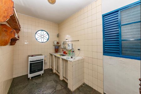 Casa à venda com 230m², 4 quartos e 3 vagas Casa à venda com 230m², 4 quartos e 3 vagasCozinha