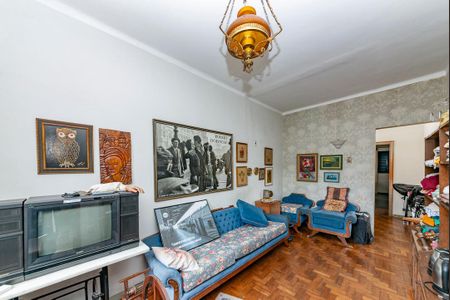 Casa à venda com 230m², 4 quartos e 3 vagas Casa à venda com 230m², 4 quartos e 3 vagasSala 1