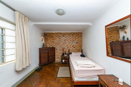 Casa à venda com 230m², 4 quartos e 3 vagas Casa à venda com 230m², 4 quartos e 3 vagasQuarto 2