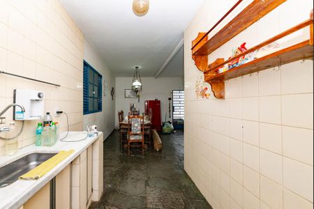 Casa à venda com 230m², 4 quartos e 3 vagas Casa à venda com 230m², 4 quartos e 3 vagasCopa