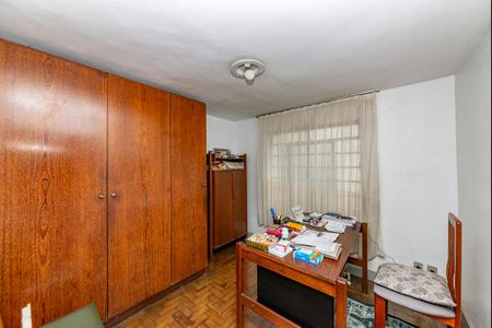 Casa à venda com 230m², 4 quartos e 3 vagas Casa à venda com 230m², 4 quartos e 3 vagasQuarto 3