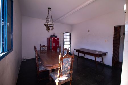 Cozinha de casa à venda com 4 quartos, 230m² em Carlos Prates, Belo Horizonte