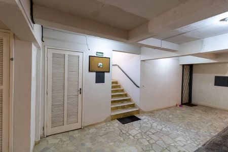 Apartamento à venda com 60m², 2 quartos e sem vaga Apartamento à venda com 60m², 2 quartos e sem vagaHall de entrada