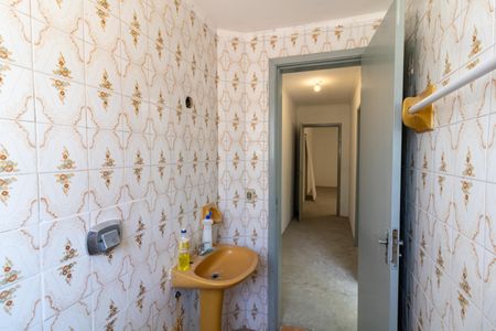 Apartamento à venda com 60m², 2 quartos e sem vaga Apartamento à venda com 60m², 2 quartos e sem vagaBanheiro